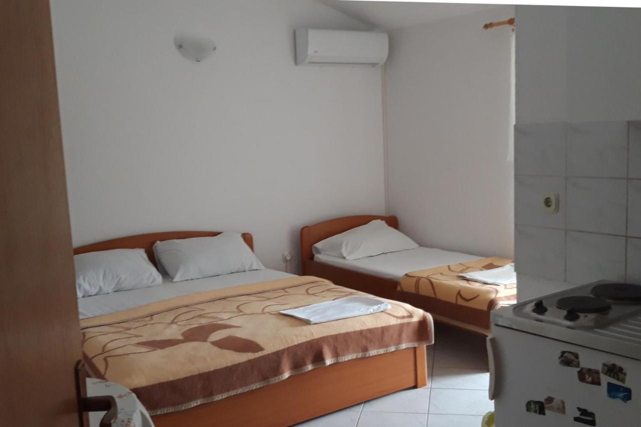 Apartments By The Sea Podaca, Makarska - 6745 Exterior foto